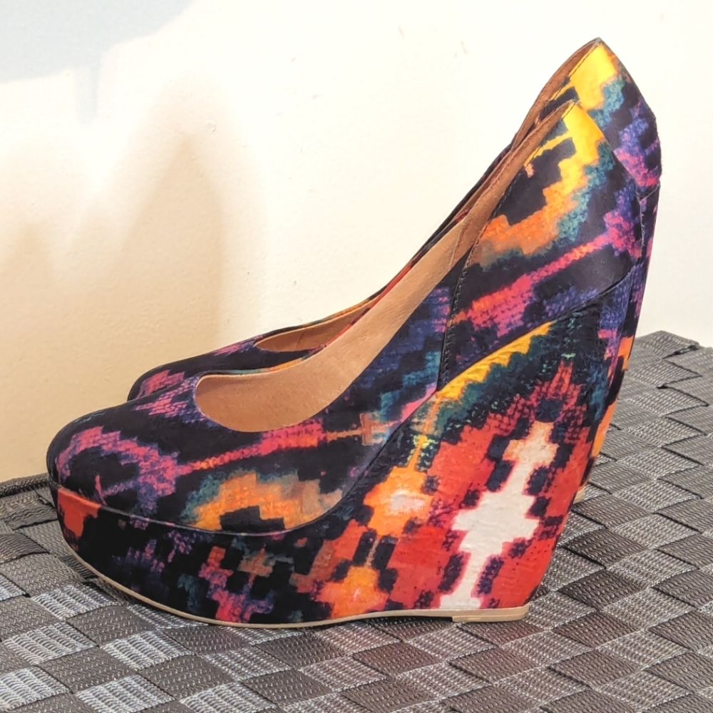 Aldo Multi‎ Color Tribal Print Platform Heels
